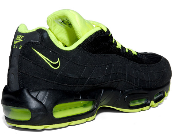 Nike Air Max 95 Black Volt January 2012 4