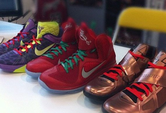 Nike Basketball Christmas 2011 Pack New Images 1