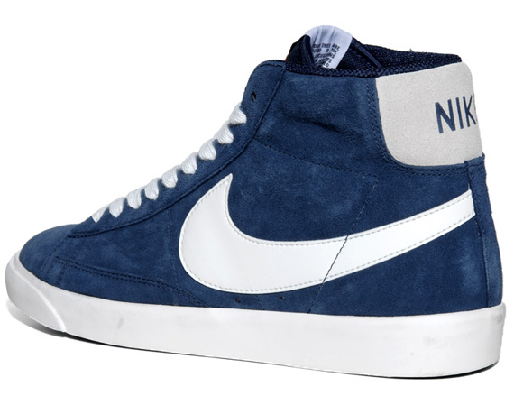 Nike Blazer High Suede Obsidian White 4