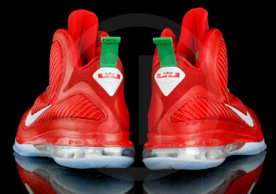 Nike LeBron 9 ‘Christmas Day’ – Detailed Images