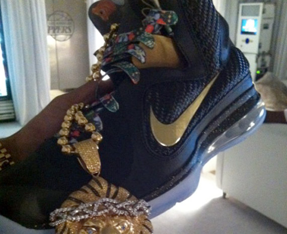 Nike LeBron 9 'Watch the Throne' - New Images