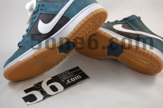 Nike SB Dunk Low – ‘Futura 2’ Sample