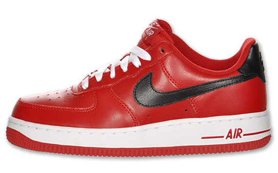 Nike Wmns Air Force 1 Low Gym Red Black White 2