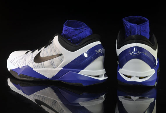 Nike Zoom Kobe Vii Supreme Concord New Images 4