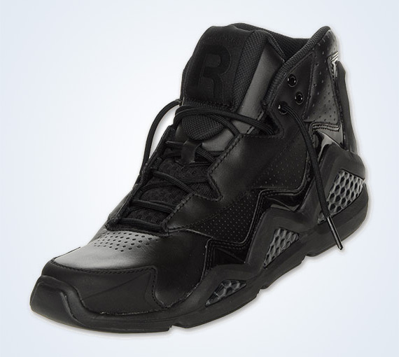 Reebok Sermon Black Available 1