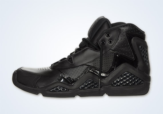 Reebok Sermon Black Available 2