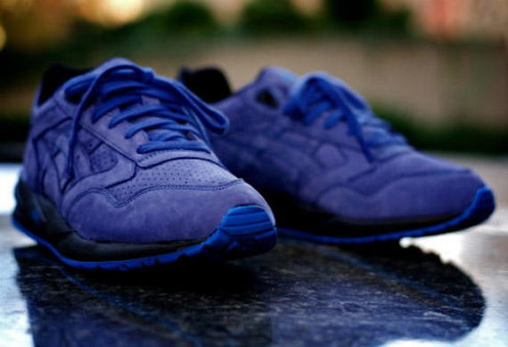 Ronnie Fieg X Asics Gel Saga Mazarine Blue New Images 3