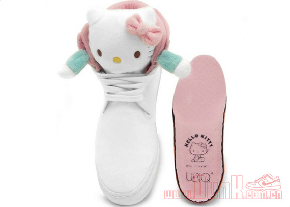 Ubiq Hello Kitty Fatima 3