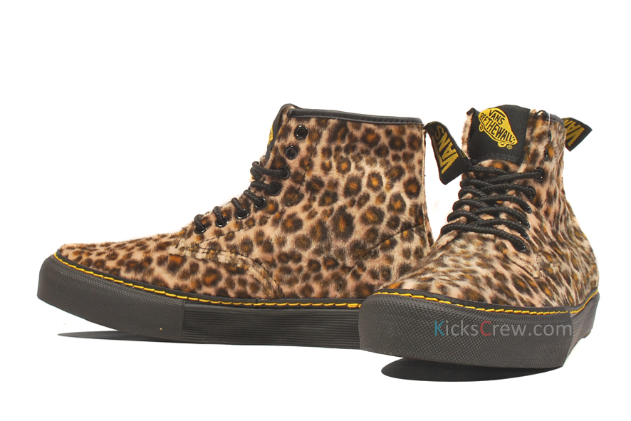 Vans Gibson Boots Leopard Black 1
