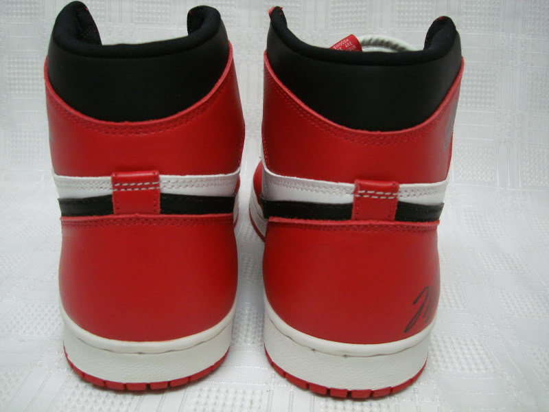 Air Jordan 1 1994 Retro White Black Red Autographed 08