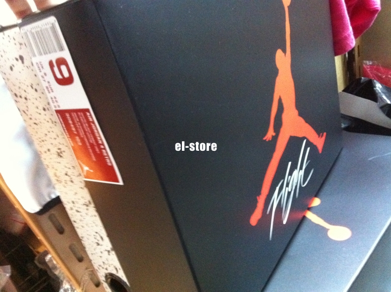 Air Jordan Iv 2012 Retro Packing New Images 09