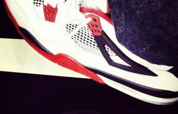 Air Jordan Iv Fire Red 2012 Retro Teaser