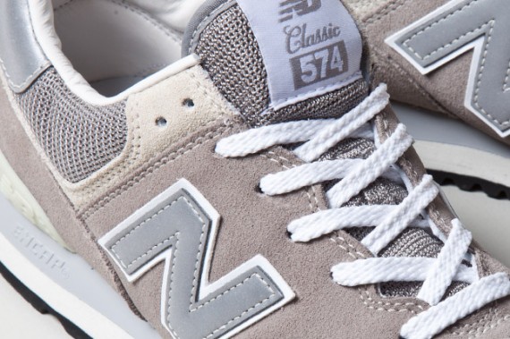 New Balance 574 Classics ‘Ghost Grey’