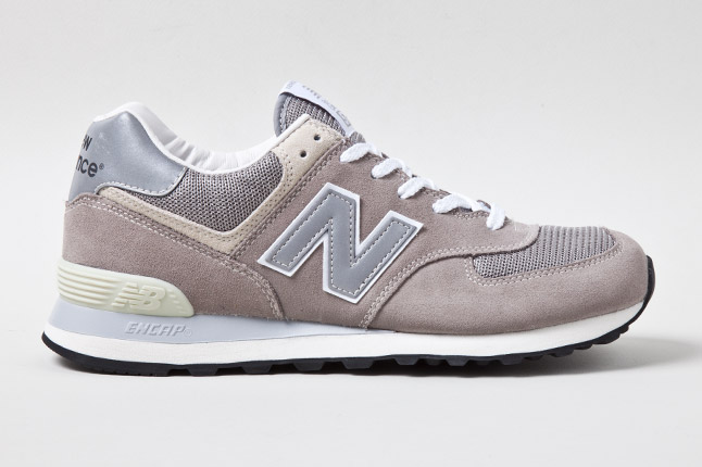 New Balance Classics 574 Ghost Grey 2