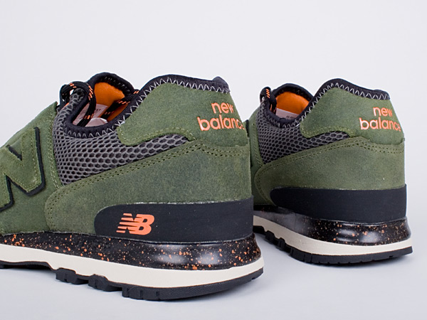 New Balance ML581