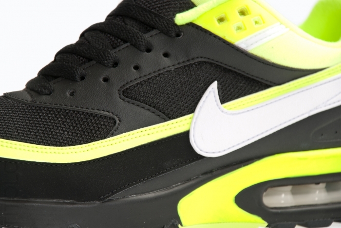 Nike Air Classic BW - Black - Volt - White