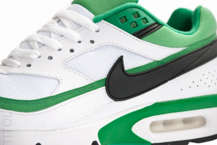 Nike Air Classic BW - White - Black - Court Green
