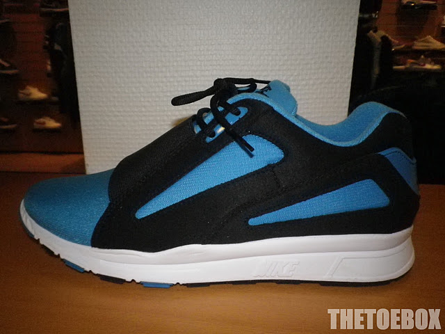 Nike Air Current 51