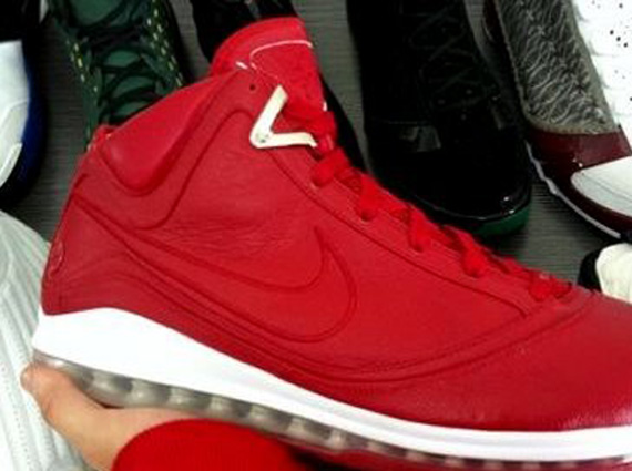 Nike Air Max Lebron Vii Red Leather Pe 3