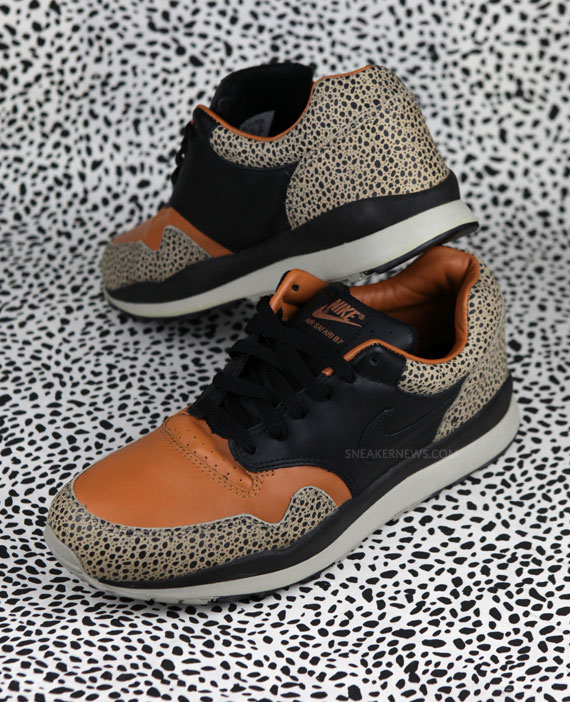 Nike Air Safari 87 25th Anniversary 13