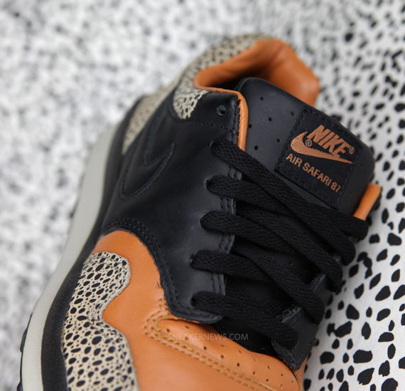 Nike Air Safari 87 25th Anniversary 15