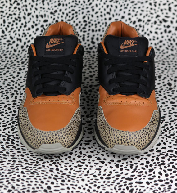 Nike Air Safari 87 25th Anniversary 6