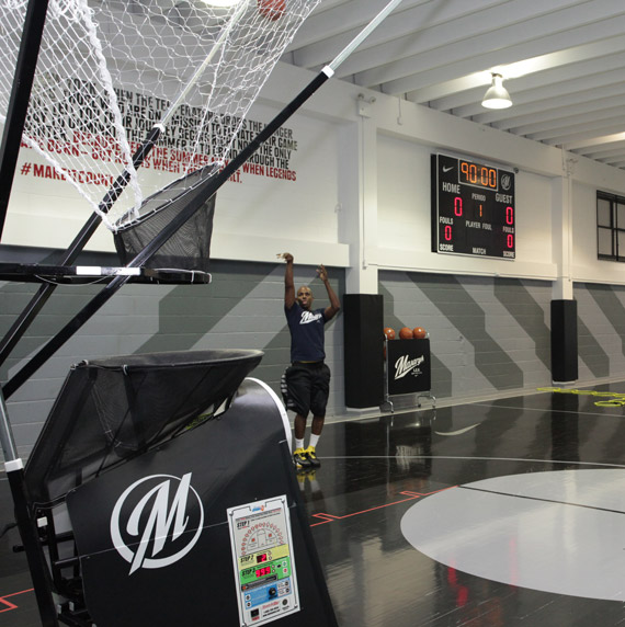 Nike Basketball Masaryk 09