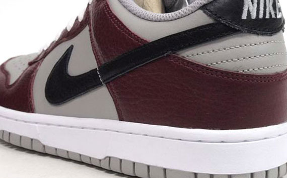 Nike Dunk Low - Burgundy - Grey - Black