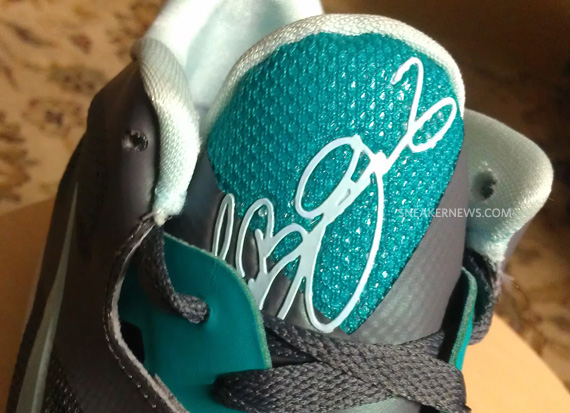 Nike LeBron 9 Low 'Easter' - Detailed Look