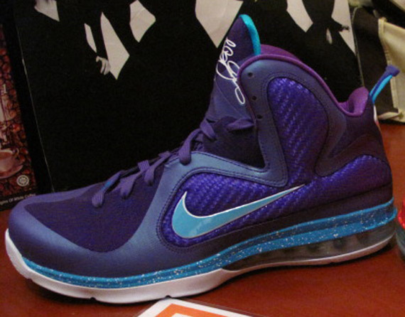 Nike Lebron 9 Summit Lake Hornets New Photos 2