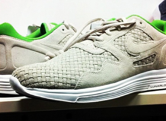 Nike Lunar Flow Woven - Birch - Green Apple