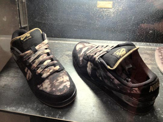 Pushead x Nike SB Dunk Low - Fall 2012