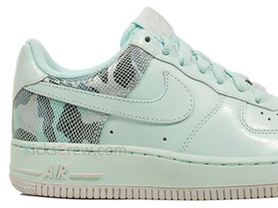 Nike WMNS Air Force 1 Low - Loyal Blue - Celery - Camo