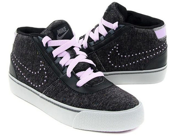 Nike WMNS Hachi – Black Denim – Lavender