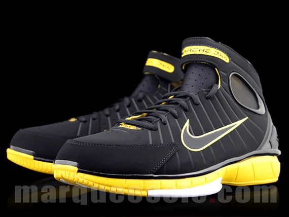 Nike Zoom Huarache 2k4 Black Varsity Maize 8