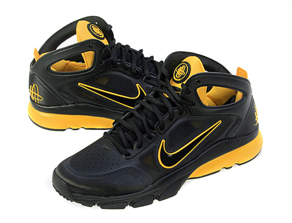 Nike Zoom Huarache Tr Mid 2 Black Varsity Maize 2