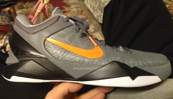 Nike Zoom Kobe Vii Wolf Detailed Images 2