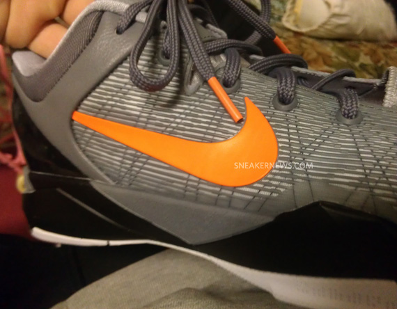 Nike Zoom Kobe Vii Wolf Detailed Images 4