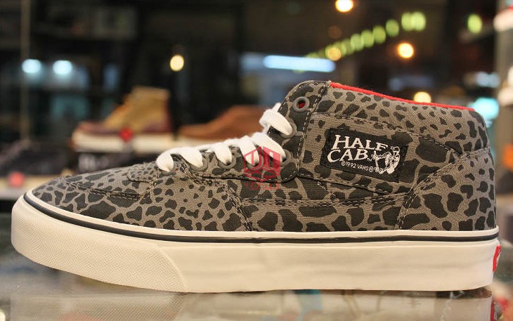 Supreme X Vans Half Cab Giraffe Pack 2