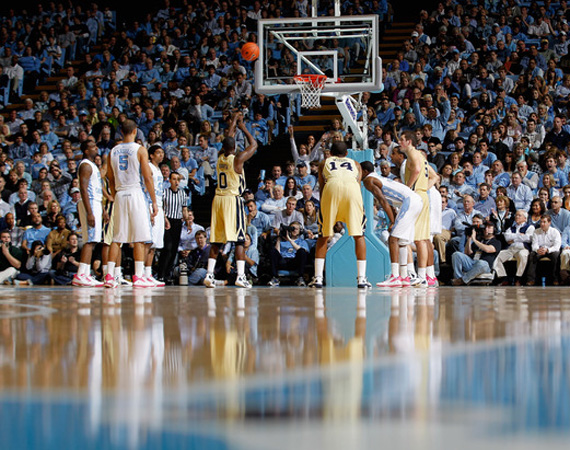 Unc Tar Heels Wear Jordan Cp3.v Coaches Vs Cancer 2