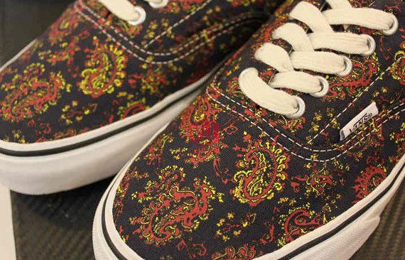 Supreme x Vans 'Paisley Pack'