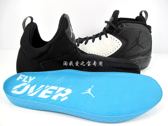 Air Jordan 2012 Black White 1