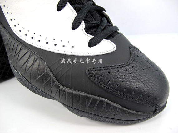 Air Jordan 2012 Black White 11