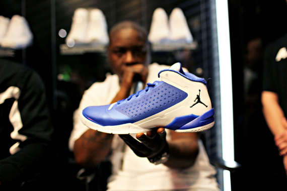 Air Jordan 2012 Flight Lab Inside Look 9