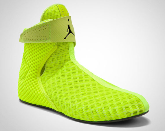 Air Jordan 2012 Volt Rr 5