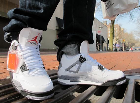 Air Jordan Iv White Cement Moes 7