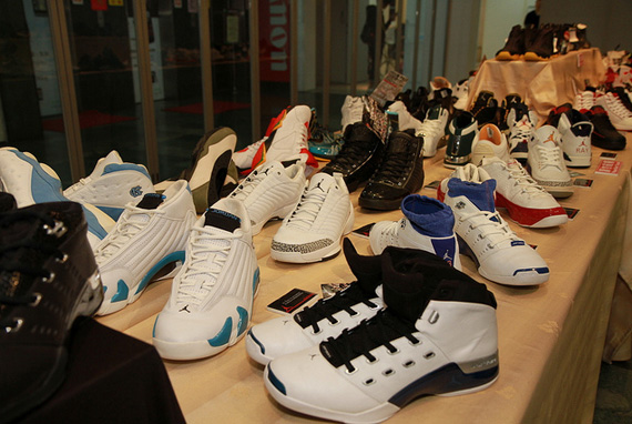 Air Jordan Samples Pes Table Kpals 2012 1