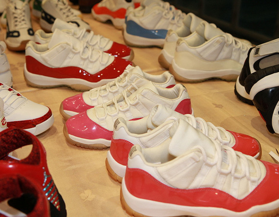 Air Jordan Xi Low Samples And Pes 1