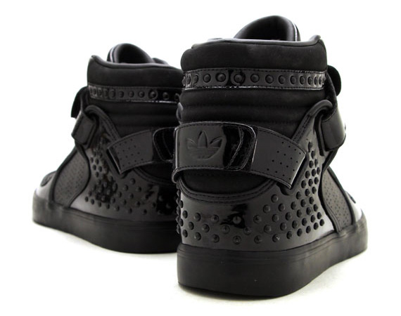 CHAPTER x VANQUISH x adidas Originals adiRise Mid