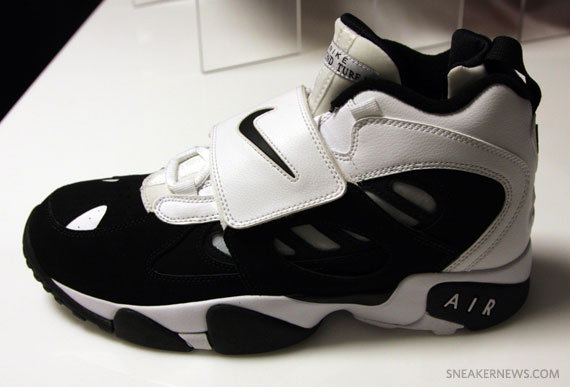 footlocker-feb-hottestmonth-5 Footlocker Feb Hottestmonth 5